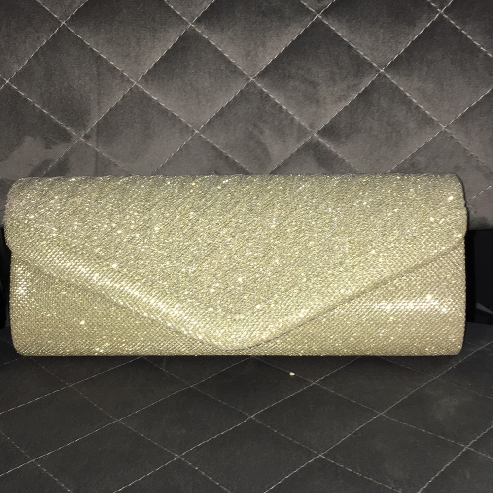 GOLD SPARKLE CLUTCH